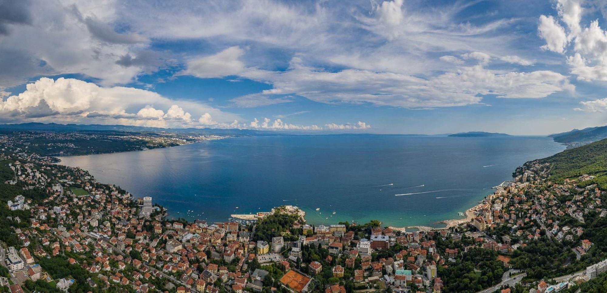 Premium Apartment With Beautiful Sea View, Short Walk To The Sea Abbazia Esterno foto